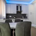 Blue Island - Luxury House